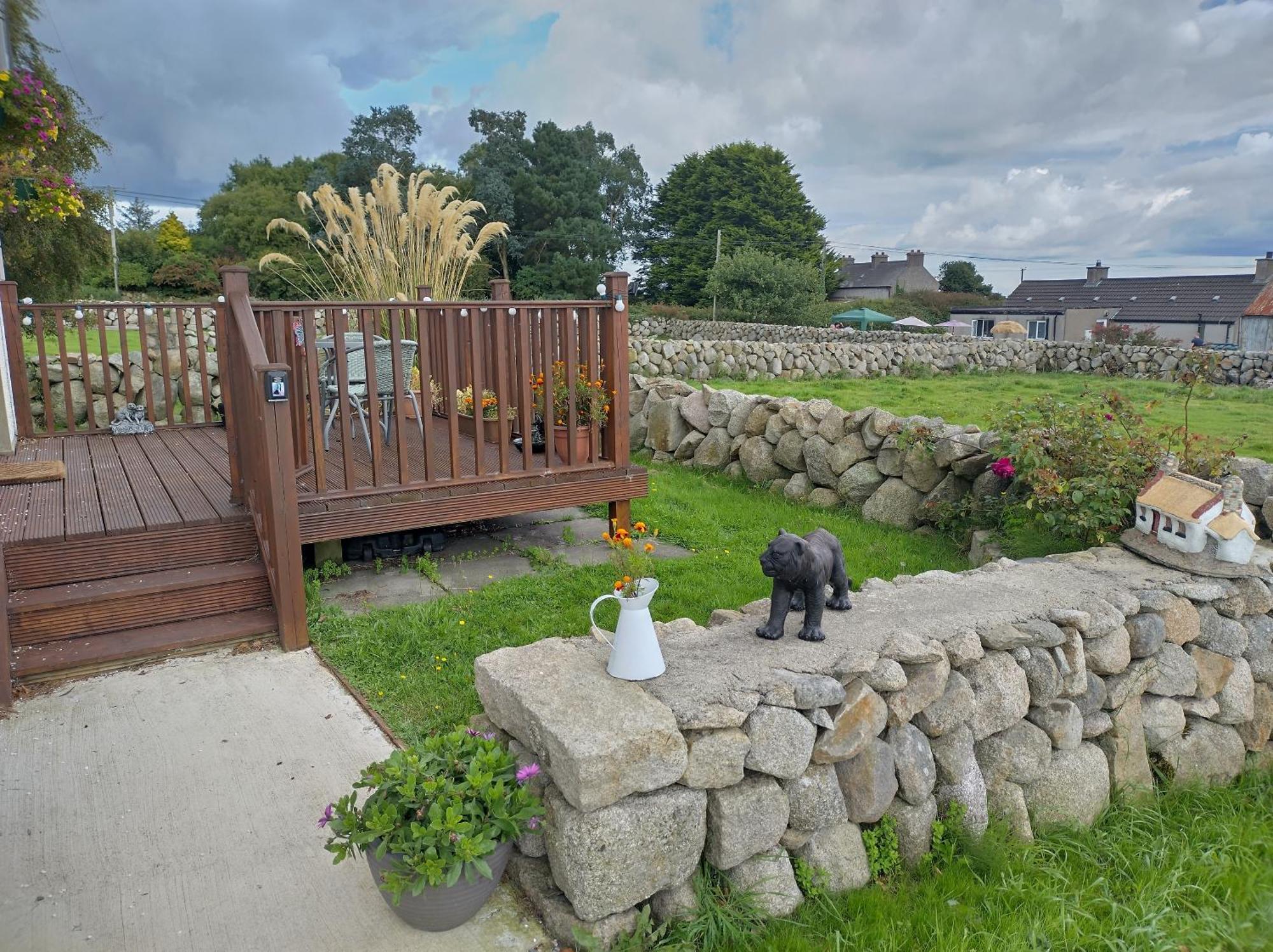 Carrick Cove Self Contained Accomodation With Private Decking Annalong Buitenkant foto