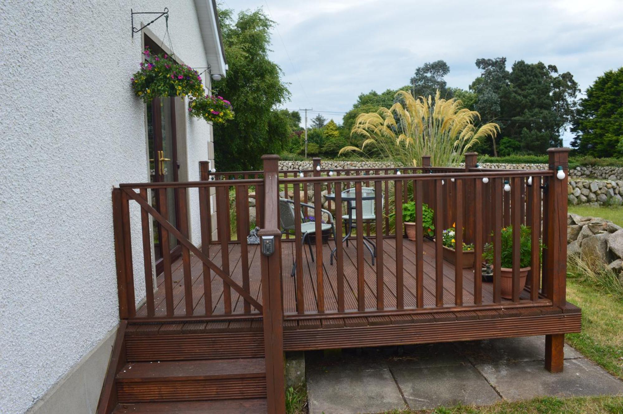 Carrick Cove Self Contained Accomodation With Private Decking Annalong Buitenkant foto